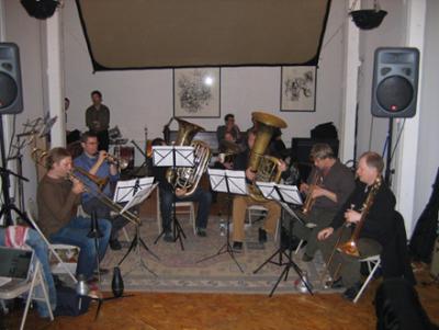 TILT SIXtet at ISSUE Project Room